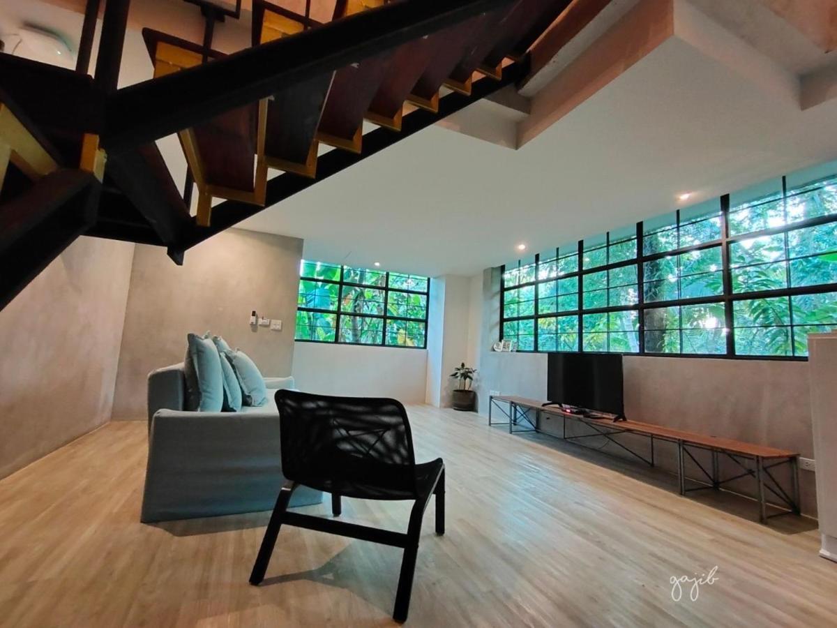 אמפווה Gajib Bed&Breakfast מראה חיצוני תמונה