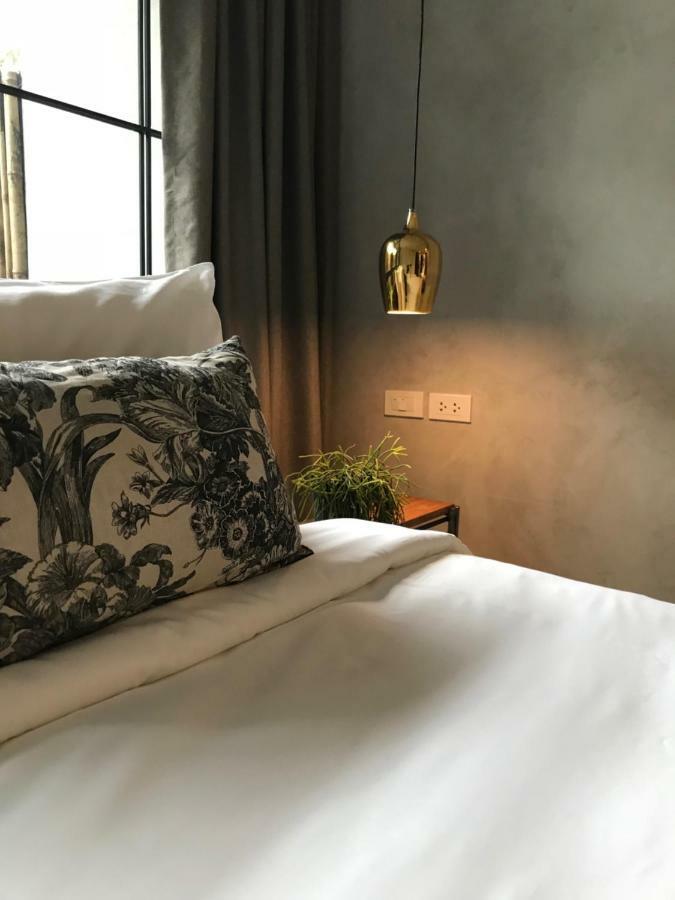 אמפווה Gajib Bed&Breakfast מראה חיצוני תמונה